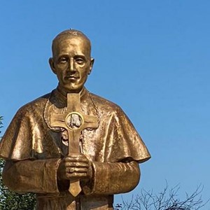 Ususret 80. obljetnici Euharistijskog kongresa u Sv. Križu Začretju postavljen kip bl. Stepinca